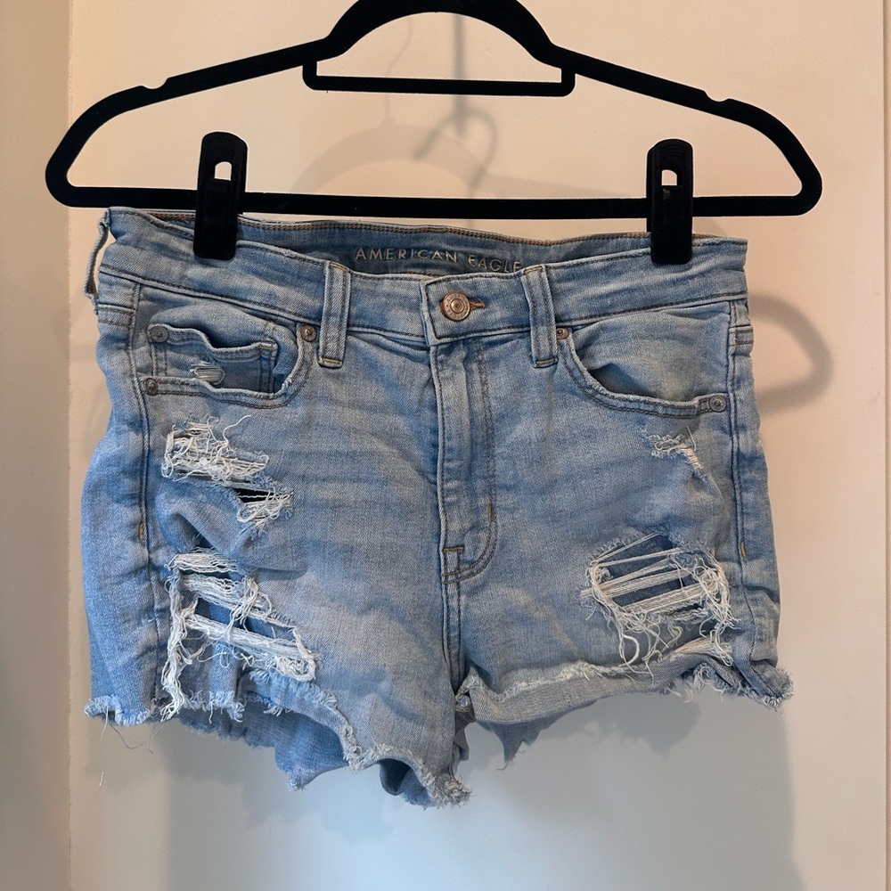 American Eagle Outfitters distressed shorty short.